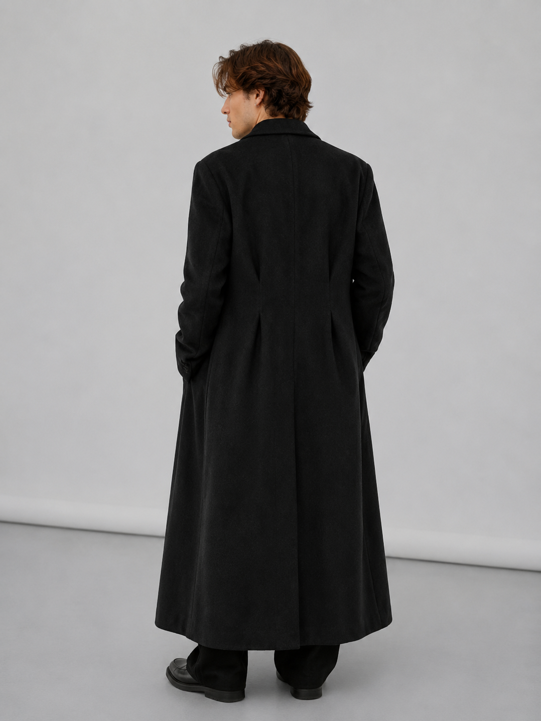 Abrigo X-Long Noir Prestige | Silueta Imponente y Minimalismo