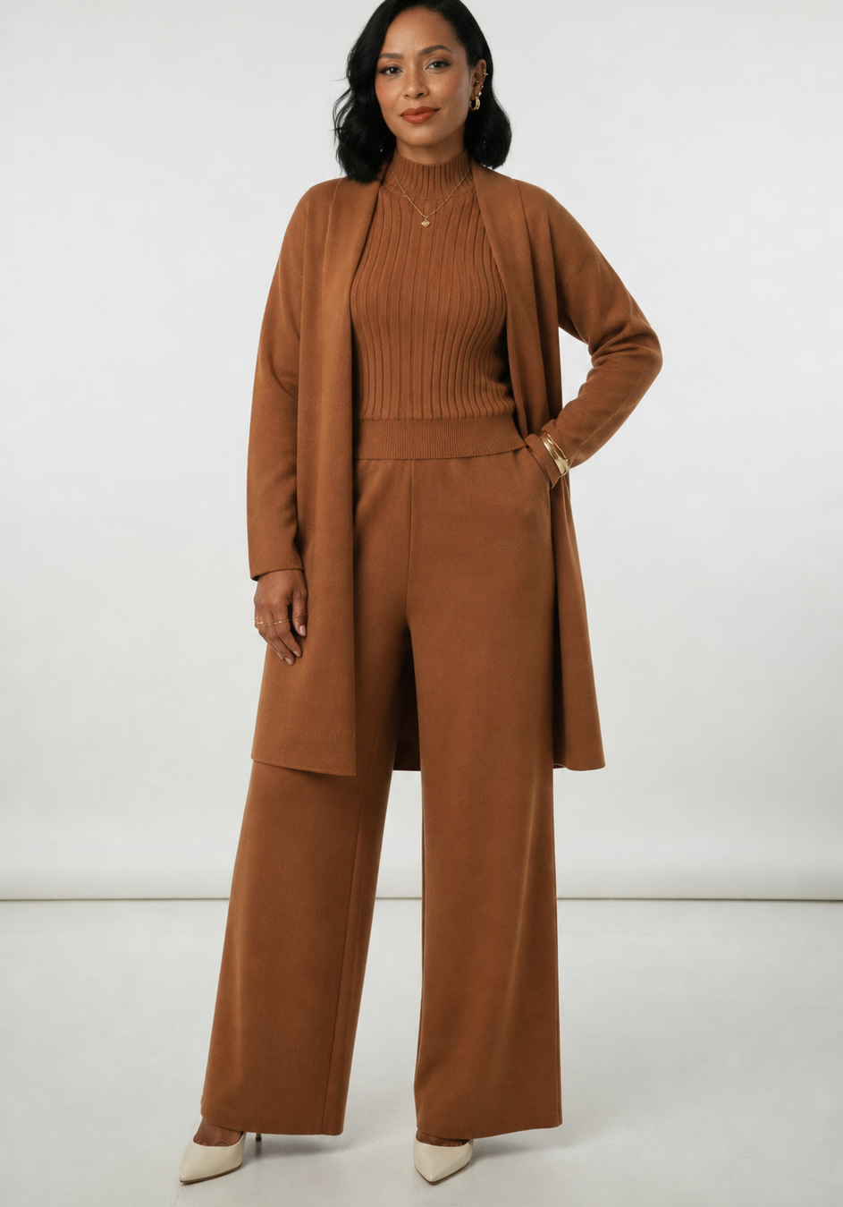 Conjunto de Punto de Tres Piezas — Cárdigan Largo, Top y Pantalón Wide Leg
