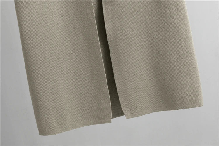 Conjunto de Punto de Tres Piezas — Cárdigan Largo, Top y Pantalón Wide Leg