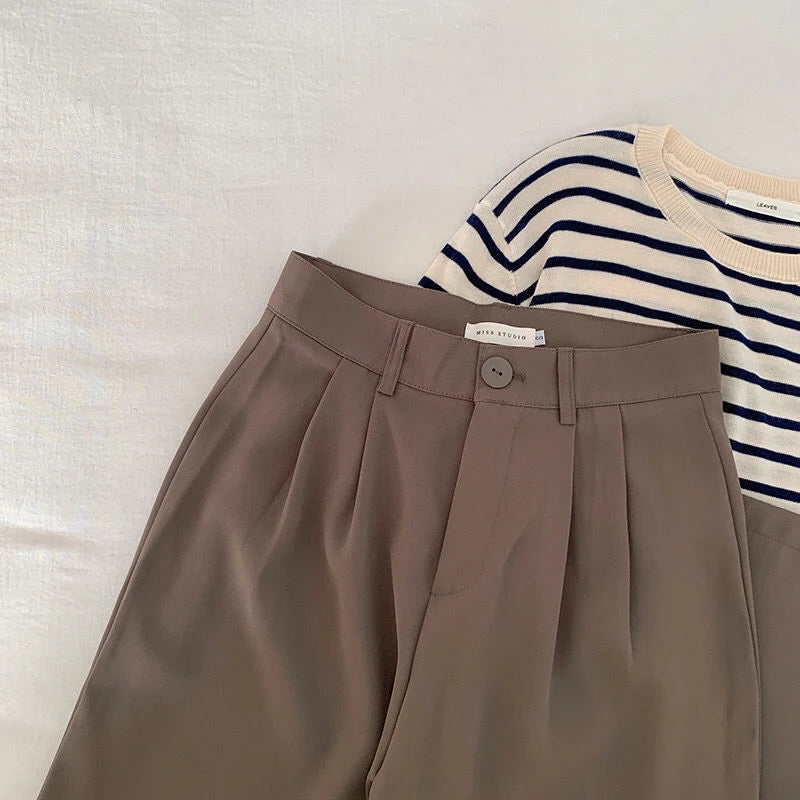 Pantalón de Sastrería de Tiro Alto con Pliegues — Corte Recto Elegante