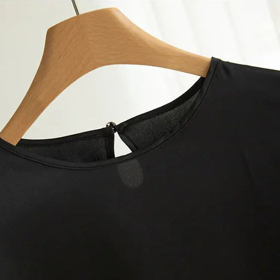 Blusa Satin Évora – Soft Luxury
