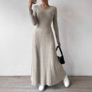 Vestido Knit de Manga Larga Corte A – Elegancia Suave y Silueta Estilizada