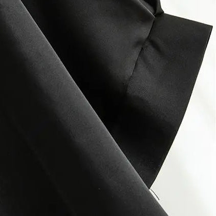 Blusa Satin Évora – Soft Luxury