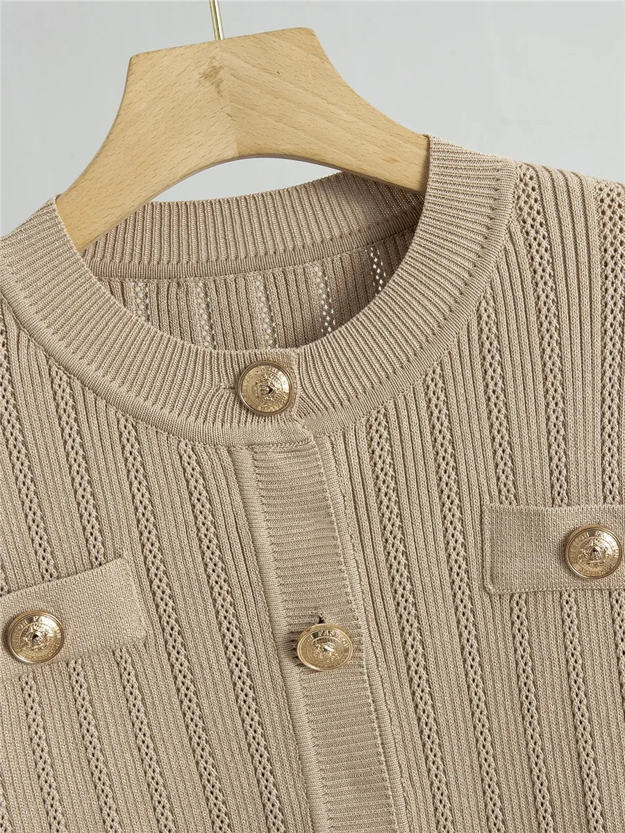 Conjunto Knit de Tres Piezas — Cárdigan Corto, Top y Falda Larga