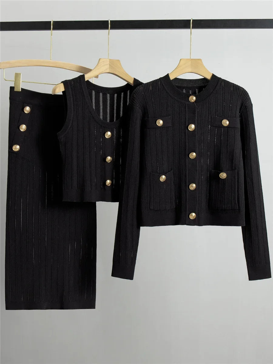 Conjunto Knit de Tres Piezas — Cárdigan Corto, Top y Falda Larga