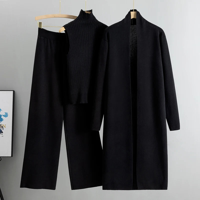 Conjunto de Punto de Tres Piezas — Cárdigan Largo, Top y Pantalón Wide Leg