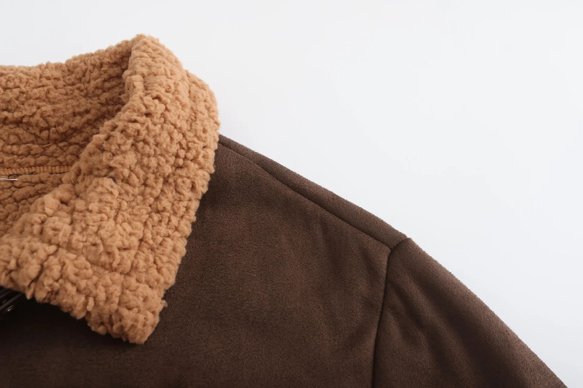 Chaqueta Aviador Shearling | Estética Clásica y Carácter Atemporal