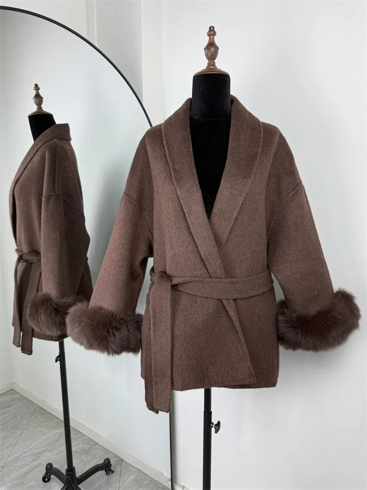 Abrigo Tossy en Lana Doble Faz | Corte A y Elegancia Atemporal