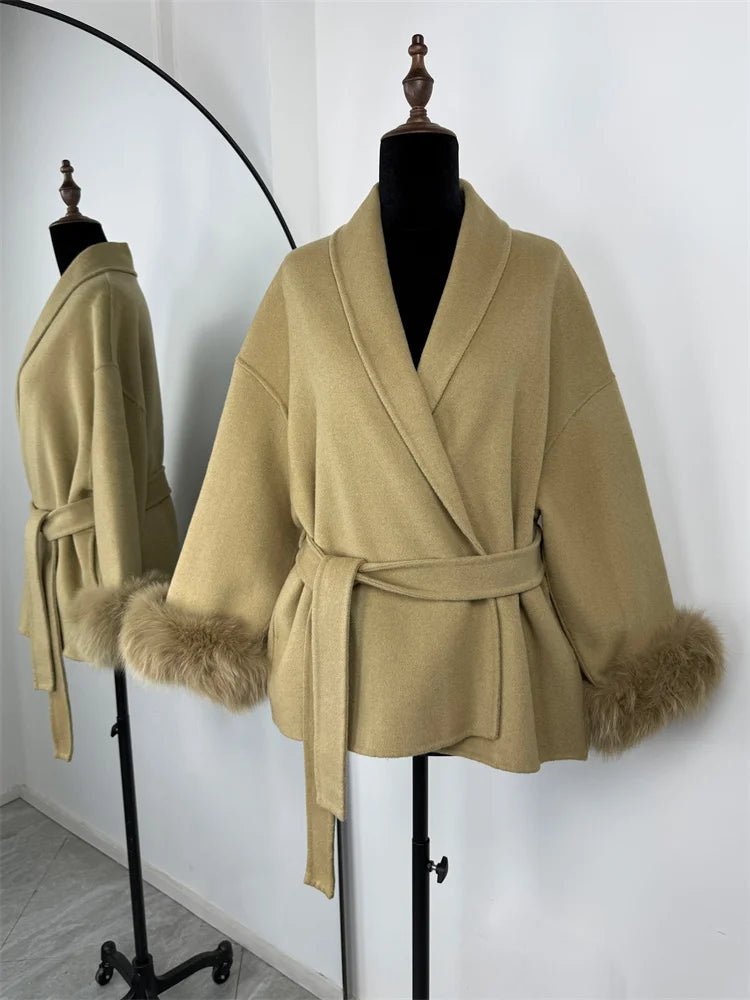 Abrigo Tossy en Lana Doble Faz | Corte A y Elegancia Atemporal