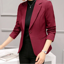 Blazer Slim Mujer – Estilo Ejecutivo, Bolsillos Funcionales y Cuello Solapa