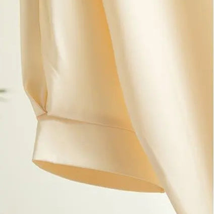 Blusa Satin Évora – Soft Luxury
